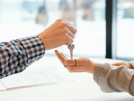 The Founder Behind Zion Acquisitions: Danny Carlson, an Expert in Online and Real Estate Exits