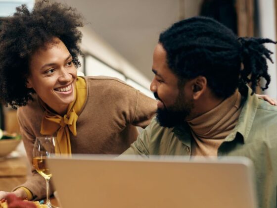 The Laws of Focus and Perception: Key Strategies for Strong Brand Identity