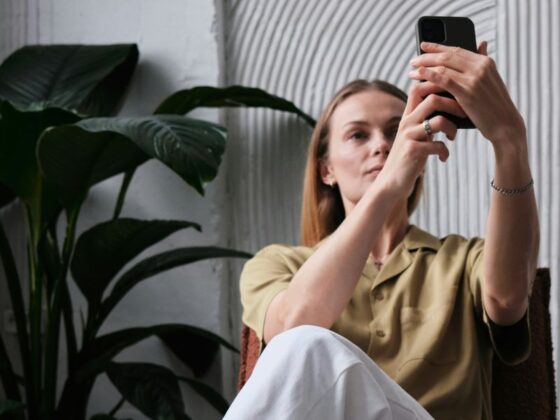 The Role and Impact of Facial Recognition in Online Verification Systems