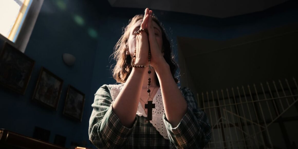 What Is Presence Understanding the Spiritual State of Being