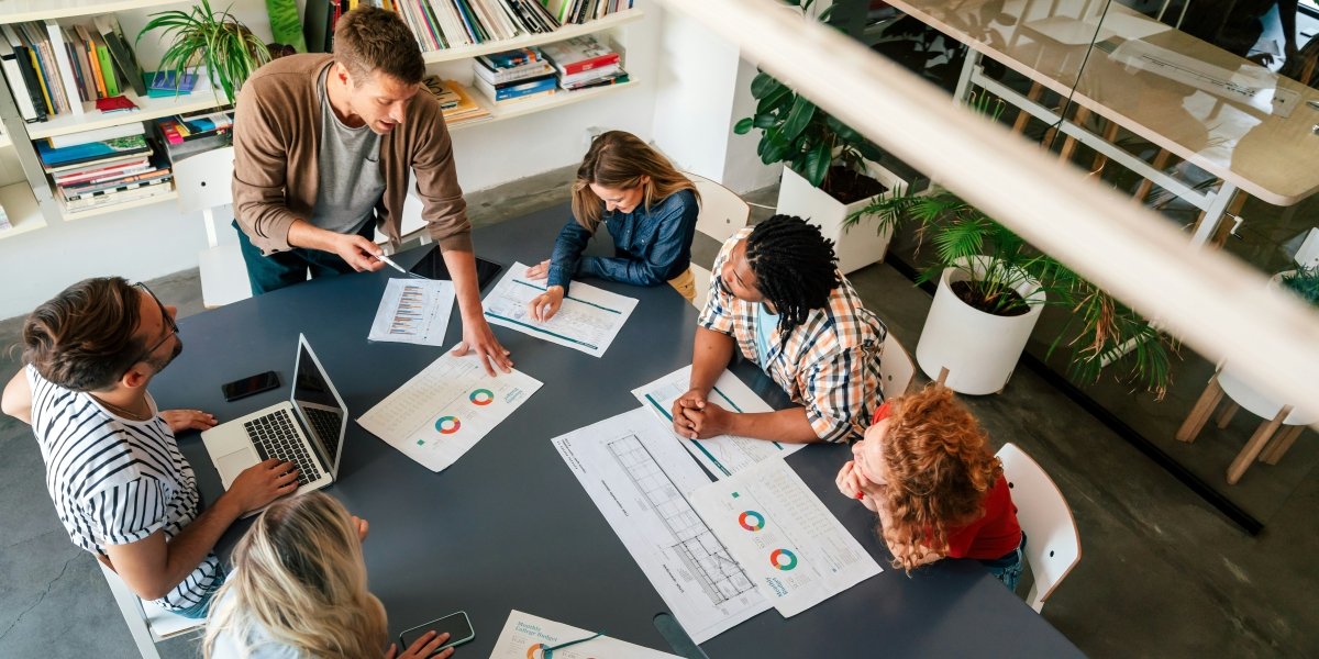 How to Maintain Employee Morale During the Summertime