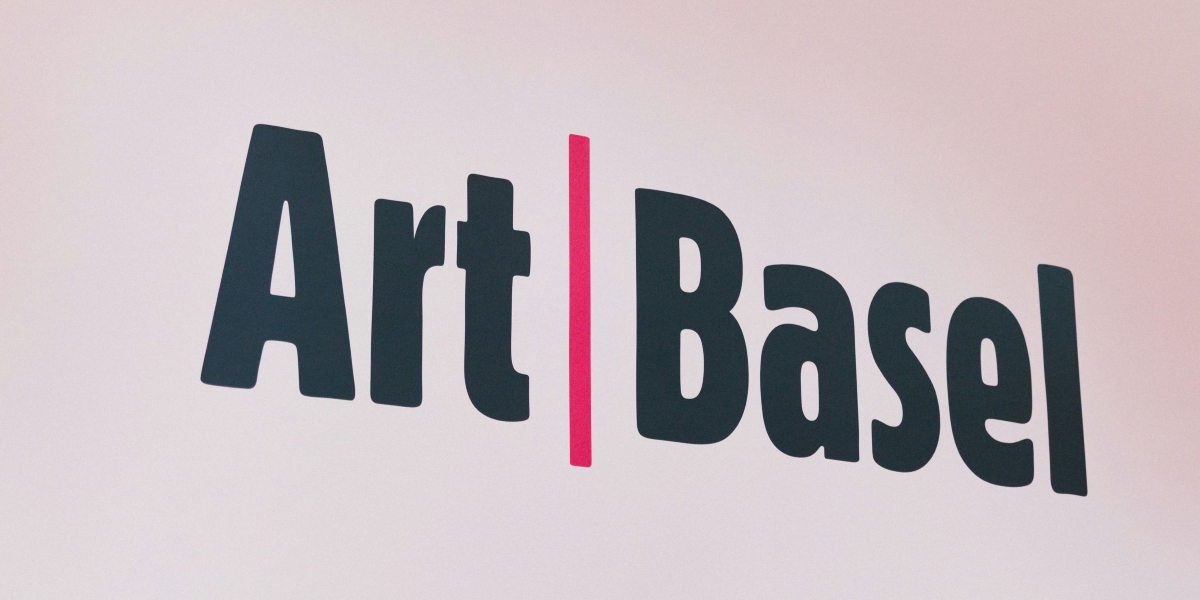 Es Devlin's “Library of Us” Lights Up Miami Beach During Art Basel