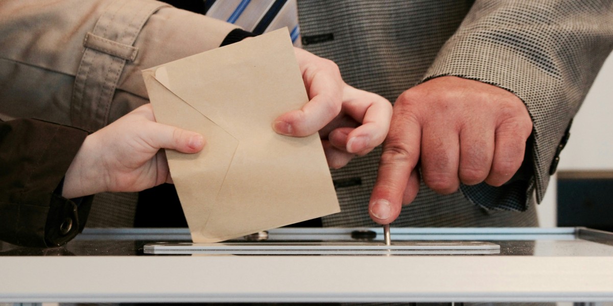 Miami Elects Its First Democratic Mayor in Nearly 30 Years