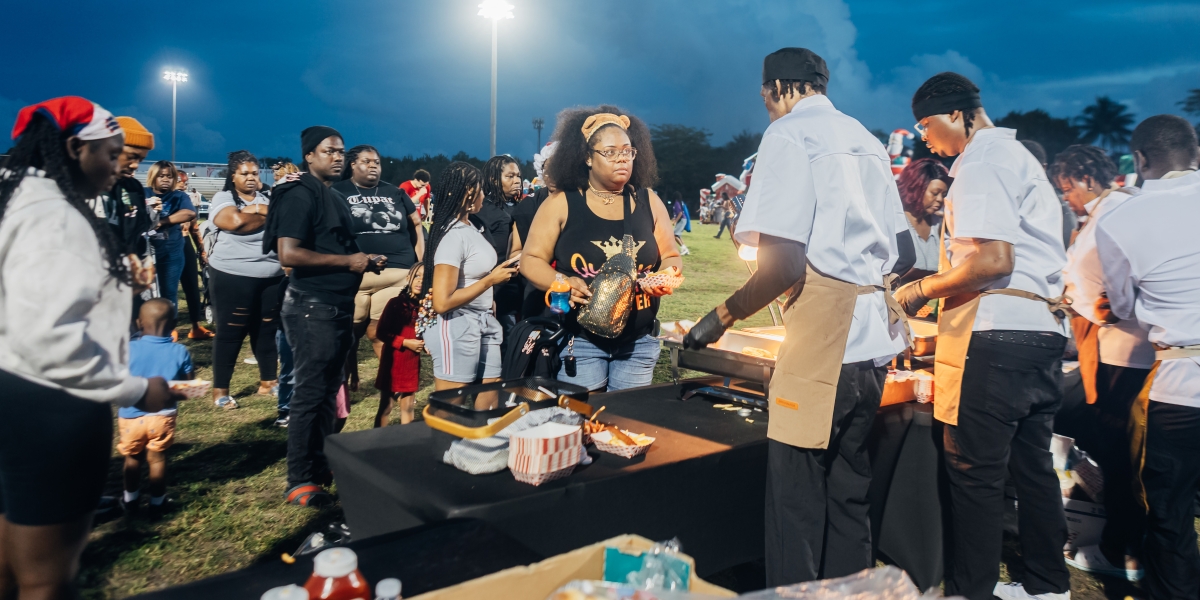 Building Lasting Connections: SoMyPolar’s Consistent Mental Health Advocacy in Miami’s District 5