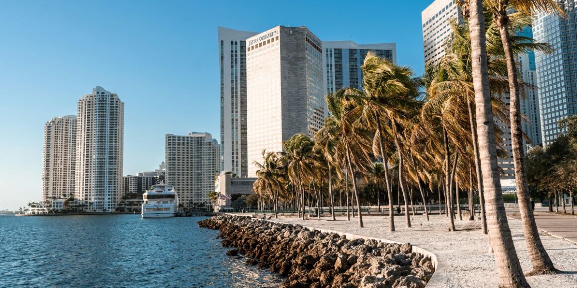 Miami 4th of July 2026 Concerts, Drones, and Bayfront Fireworks