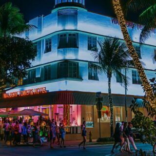 Waldorf Astoria Miami Beach Takes Over 2201 Collins Avenue After W South Beach Shuts Down August 20
